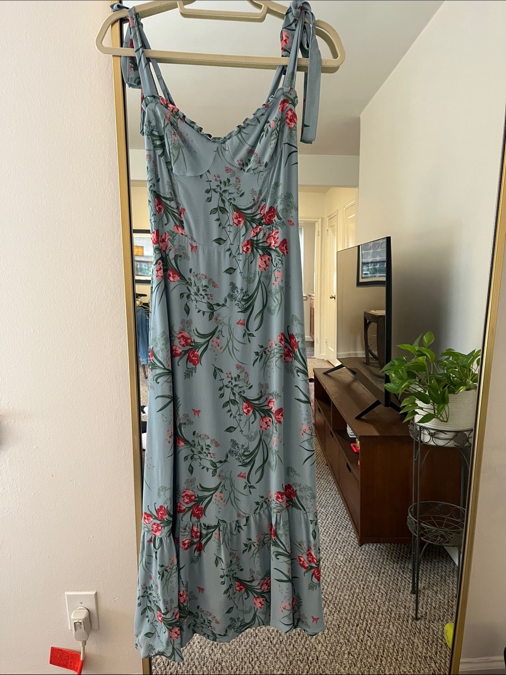 Reformation Nikita Dress - Picture 5 of 10
